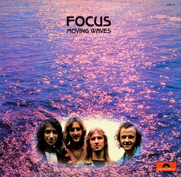 Focus  - Moving Waves
