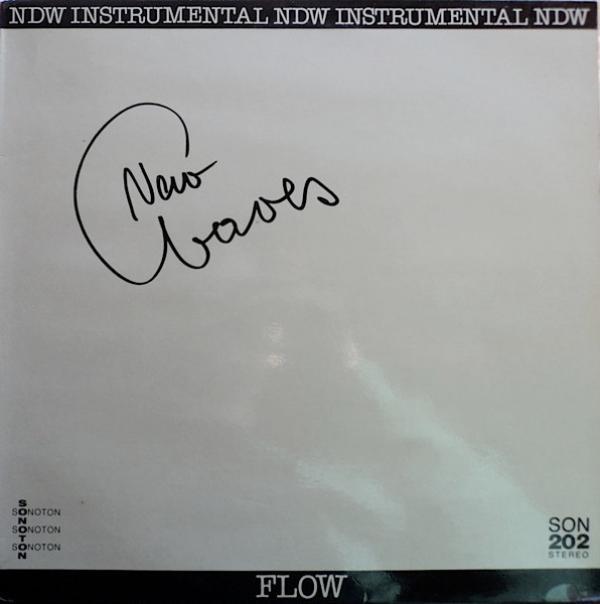 John Epping, Wolf Nanssen, Mac Prindy - New Waves - Flow